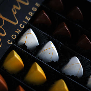 24 Pieces Collection Box